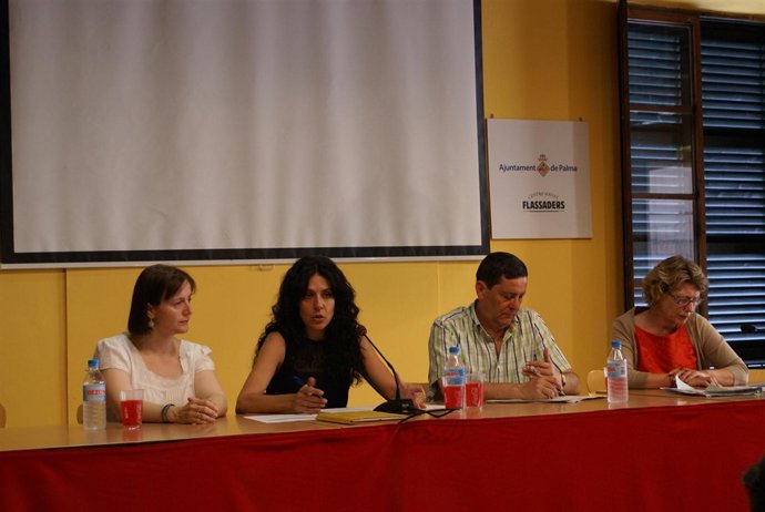 Sandra Fernández en rueda de prensa