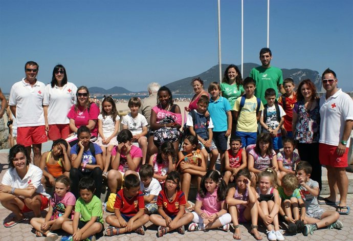 Foto de grupo de la guardería estival