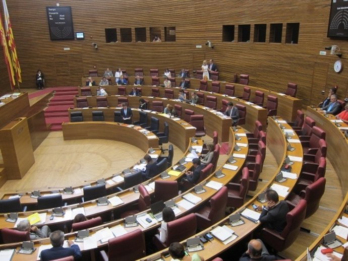 Hemiciclo Corts en la sesión de tarde
