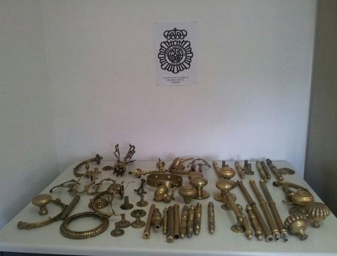 Pomos o picaportes y tiradores