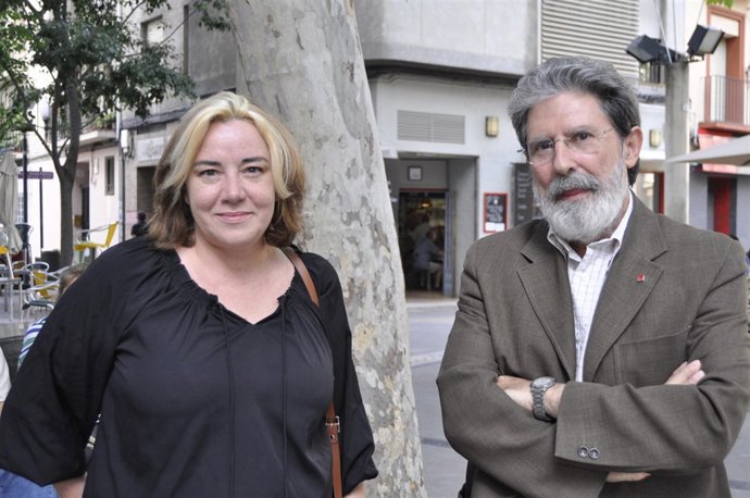 Marga Ferré y Adolfo Barrena, de IU.