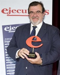 Borbolla cree que no es momento de primarias en el PSOE-A y afirma que no se sabrá "quién manda" si las gana Susana Díaz