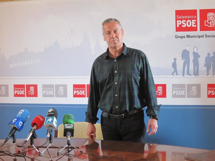  El Socialista Joaquín Corona En El Ayuntamiento De Salamanca