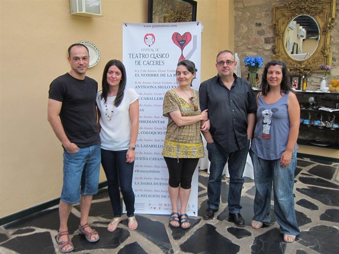Presentación De 'Romeo Y Julieta' En Cáceres