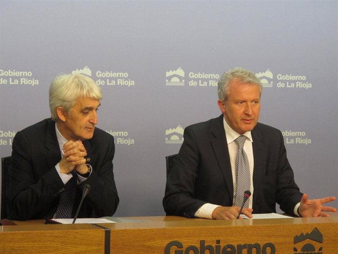 Del Río y Arnáez firman convenio deporte universitario