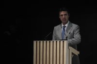 Soria espera una "rectificación" de Almunia sobre el 'tax lease' porque el daño sería "irreversible"