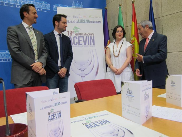 Lara, Criado, Soriano y Gómez en la presentación