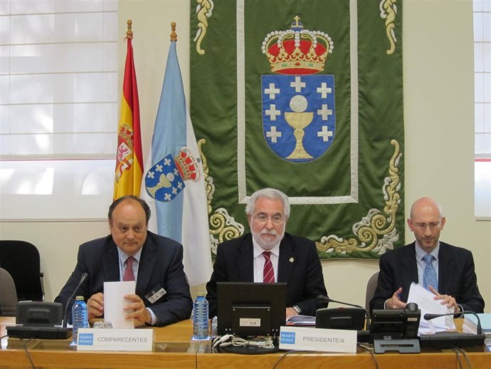 García de Paredes en la comisión parlamentaria sobre las cajas.