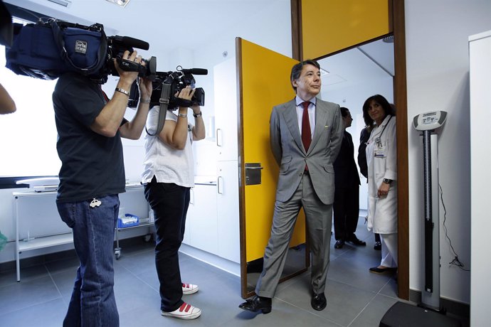 El presidente de la Comunidad de Madrid,hoy en el nuevo Centro de Salud de Rivas