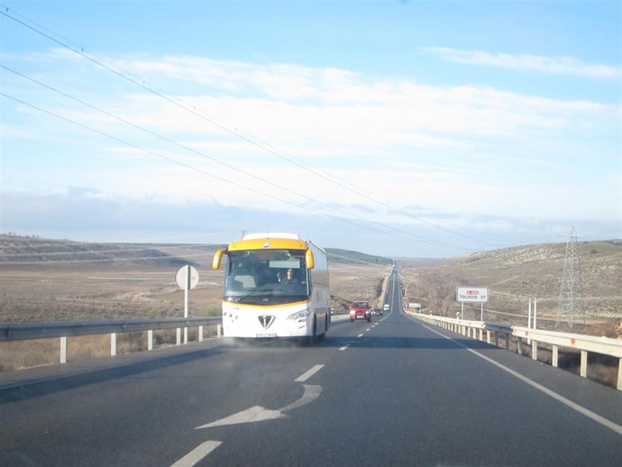 Carretera, tráfico, coches, carretera nacional, operación salida, atascos