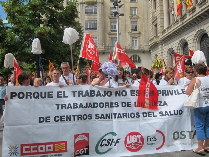 Manifestación de las limpiadoras en Zaragoza.