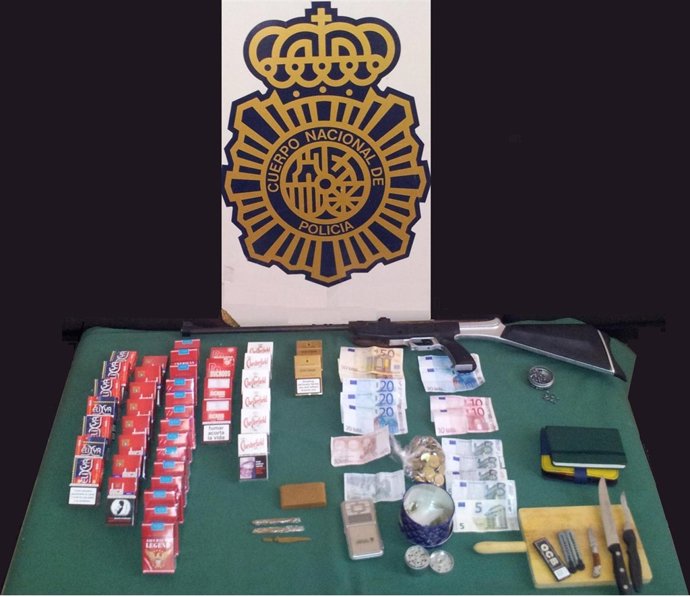 Efectos intervenidos en una operación contra el menudeo