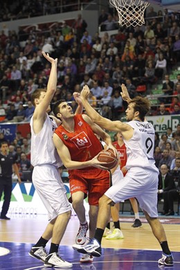 Albert Fontet  CAI Zaragoza - FIATC Joventut 