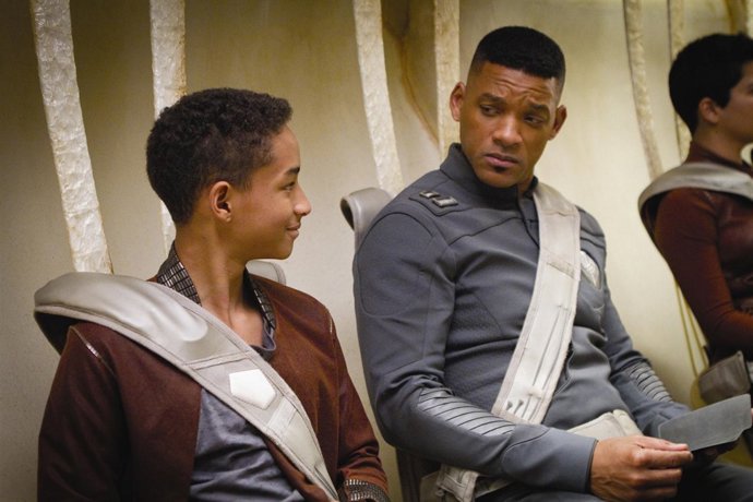 Jaden Smith y WIll Smith en After Earth