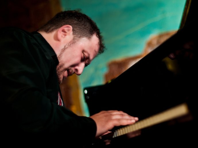 El pianista  Abdón Alcaraz