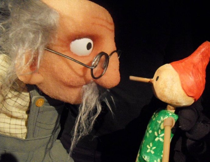 La obra Pinocho y medio, en Festival Internacional del Teatro de Títeres