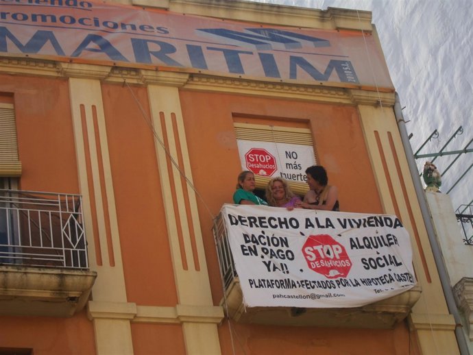 Paralizado dirante un mes un desahucio en Castellón