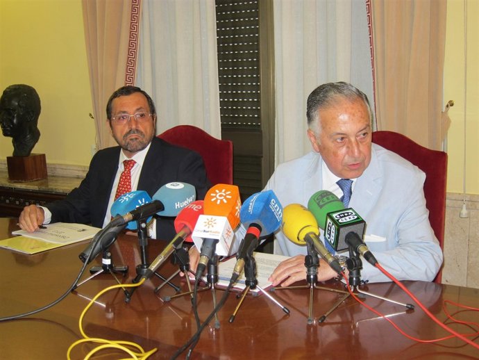 El subdelegado del Gobierno en Huelva, Enrique Pérez Viguera. 