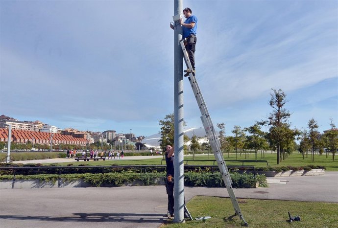 Instalación sensores inteligentes en el Parque de Las Llamas