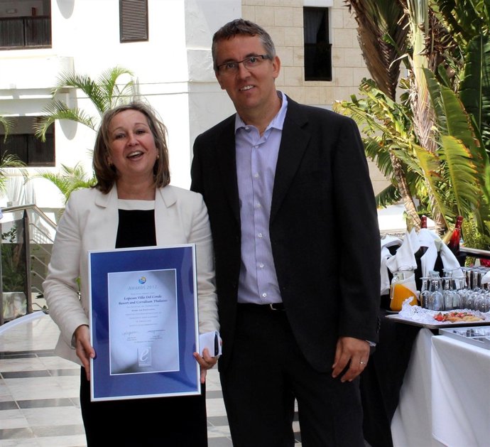 Recogida de premio Hotel Lopesan