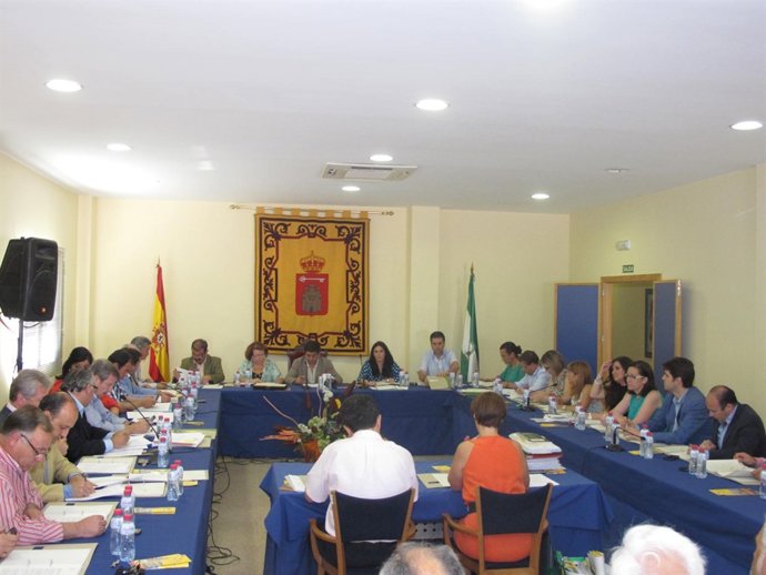 Pleno ordinario de la Diputación de Jaén celebrado en Villacarrillo.