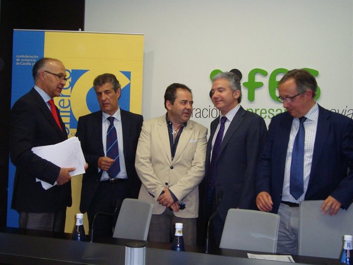 Rueda de prensa en Segovia