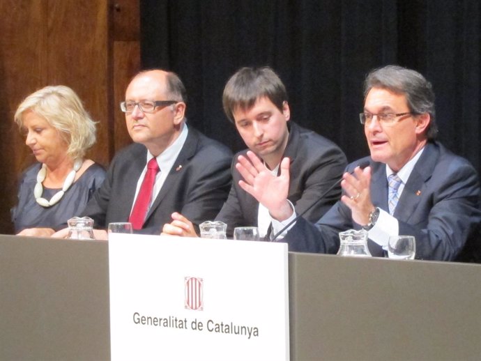 C.Arenas, J.San José, E.Cauhé y Artur Mas
