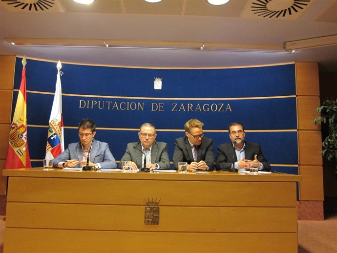 Franco, Lario, Bonaut y Ortiz Remacha en la presentación del curso en Zaragoza