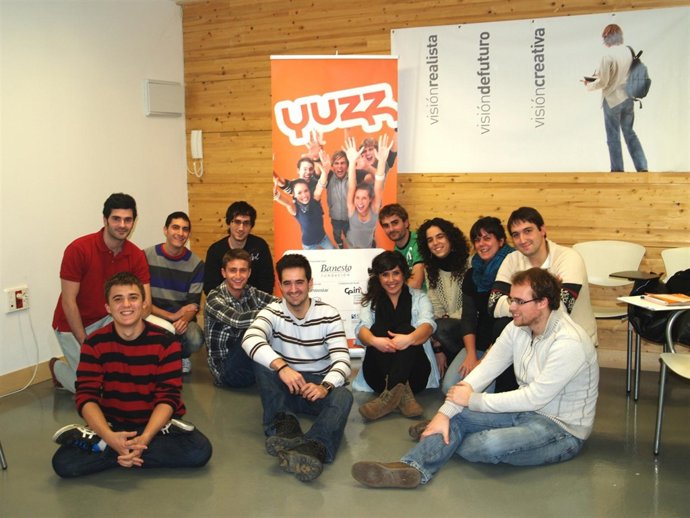 Participantes de la fase navarra del programa Yuzz        