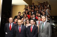 Wert defiende la reforma educativa ante los participantes en el Programa de Jóvenes Líderes Iberoamericanos