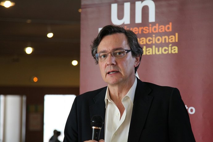 Vallespín en los cursos de la UNIA