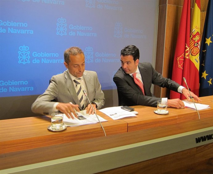 Los consejeros Juan Luis Sánchez de Muniáin e Íñigo Alli.