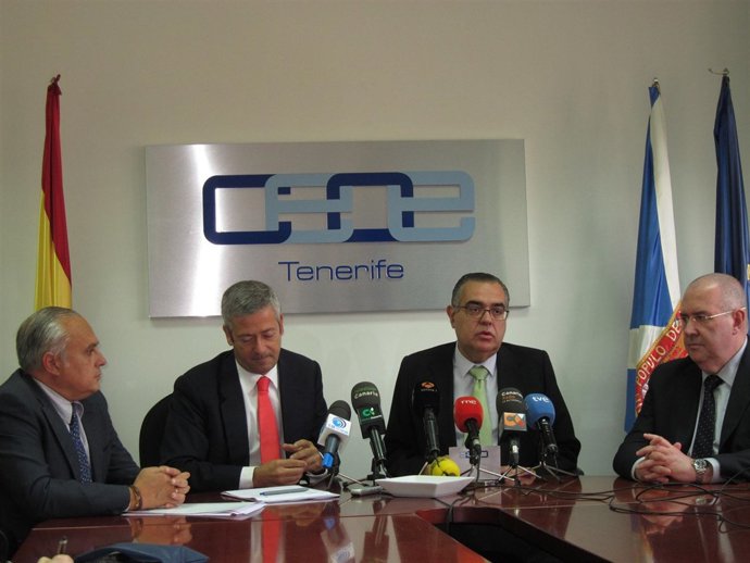 Rueda de prensa de CCE y CEOE
