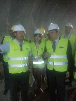 Luis Planas visita las obras de Argamasilla