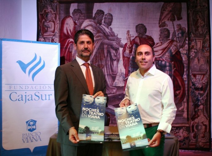 Cañadilla y Molina con el cartel del ciclo