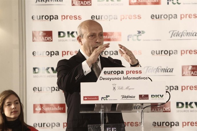 Ministro de Educación, José Ignacio Wert, en los desayunos de Europa Press