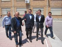 Puig asegura que el conflicto del grupo municipal de Alicante se resolverá con "diálogo y democracia"