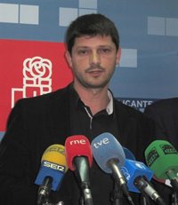 Cerdán (PSPV) aboga por el diálogo para llegar a "acuerdos" y solucionar el conflicto del grupo municipal