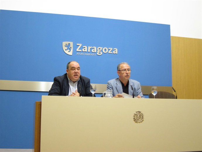 Roberto Fernández y Fernando Gimeno en rueda de prensa en el Ayuntamiento