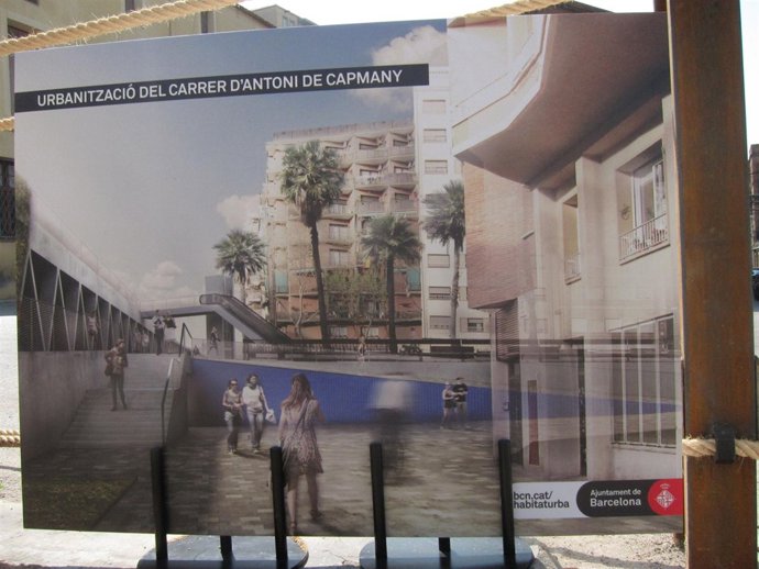 Panel sobre la urbanización de Antoni Capmany.