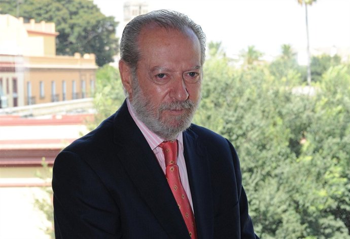 Fernando Rodríguez Villalobos