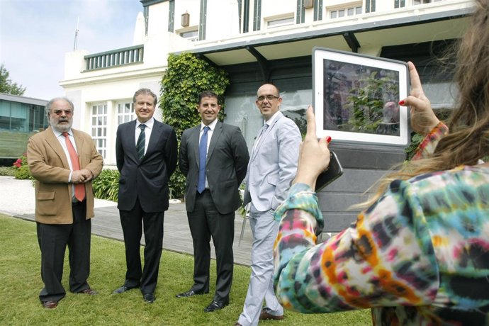 Presentación nueva central reservas