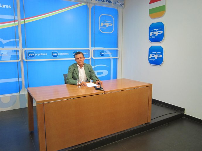 Conrado Escobar analiza la iniciativa 'Marca España'