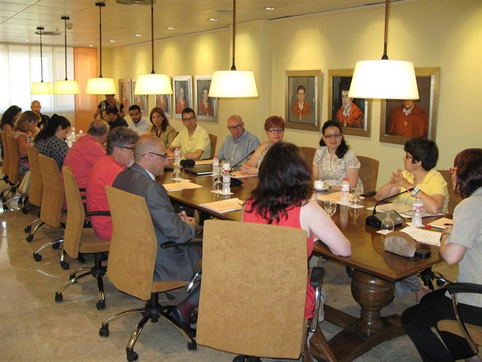 Encuentro para la dinamización de prácticas en el grado en turismo 