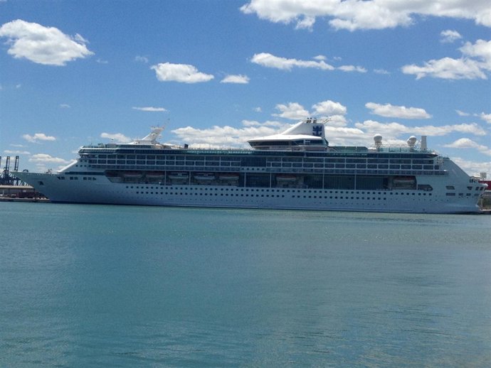 Escala por primera vez en el Puerto de Valencia el Independence of the Seas