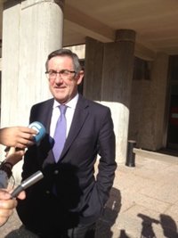 El alcalde de Santiago espera que se archive la causa por la denuncia del policía local por "inconsistencia"