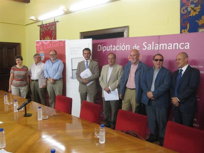 Miembros del Consejo de redacción de la Revista 