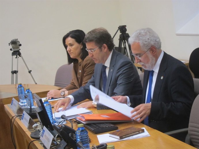 Feijóo en la comisión de las cajas