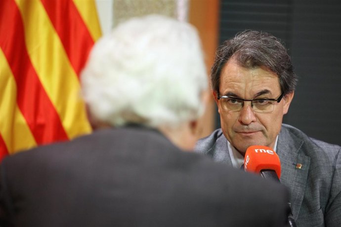 Entrevista de Luis del Olmo al presidente de la Generalitat, Artur Mas