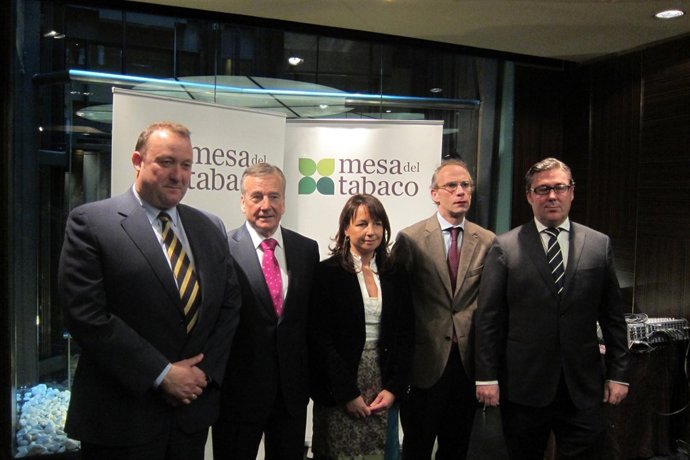 Portavoces De La Mesa Del Tabaco